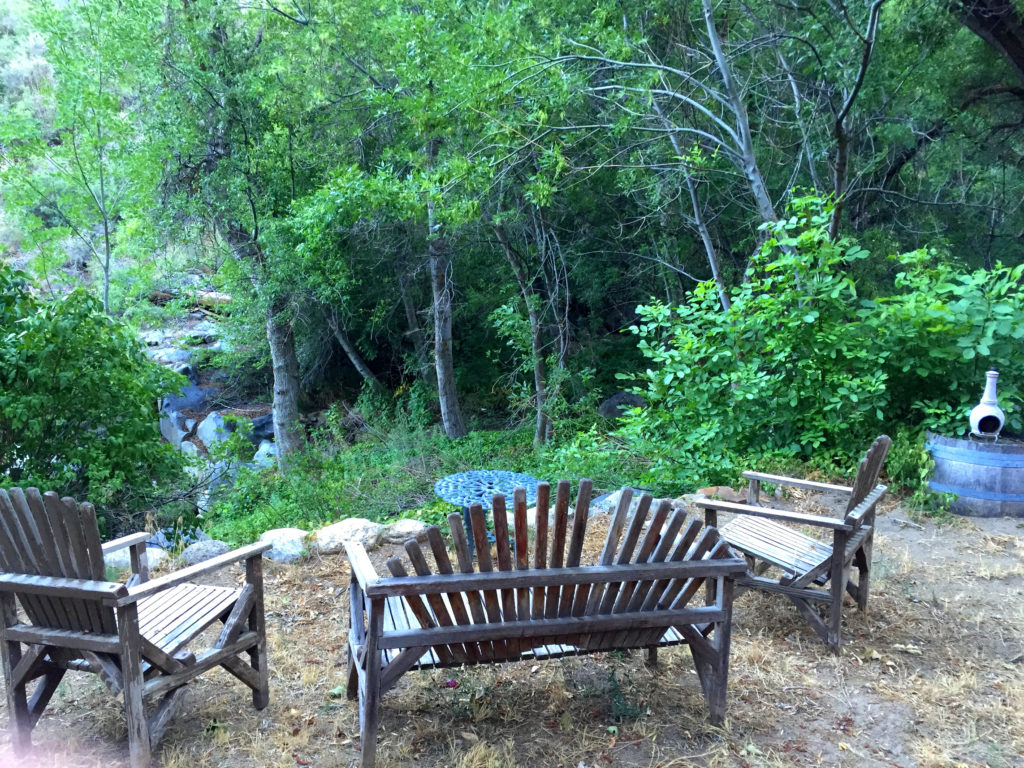 Durrwood Creekside Lodge B&B, Hotel, Bed and Breakfast, Kernville, California, Mountains, Adventure, Travel 