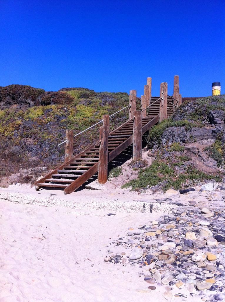 Carpinteria Bluffs Trail, Hiking in Carpinteria, Ocean, California, Adventure, Travel