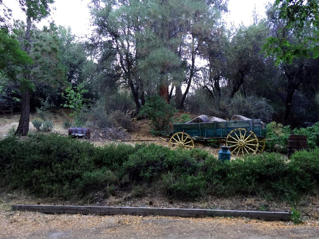 Durrwood Creekside Lodge B&B, Hotel, Bed and Breakfast, Kernville, California, Mountains, Adventure, Travel 