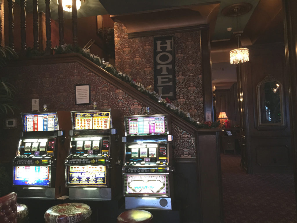 Tonopah, Nevada, Mizpah Hotel, ghost towns, historic hotels, accommodations
