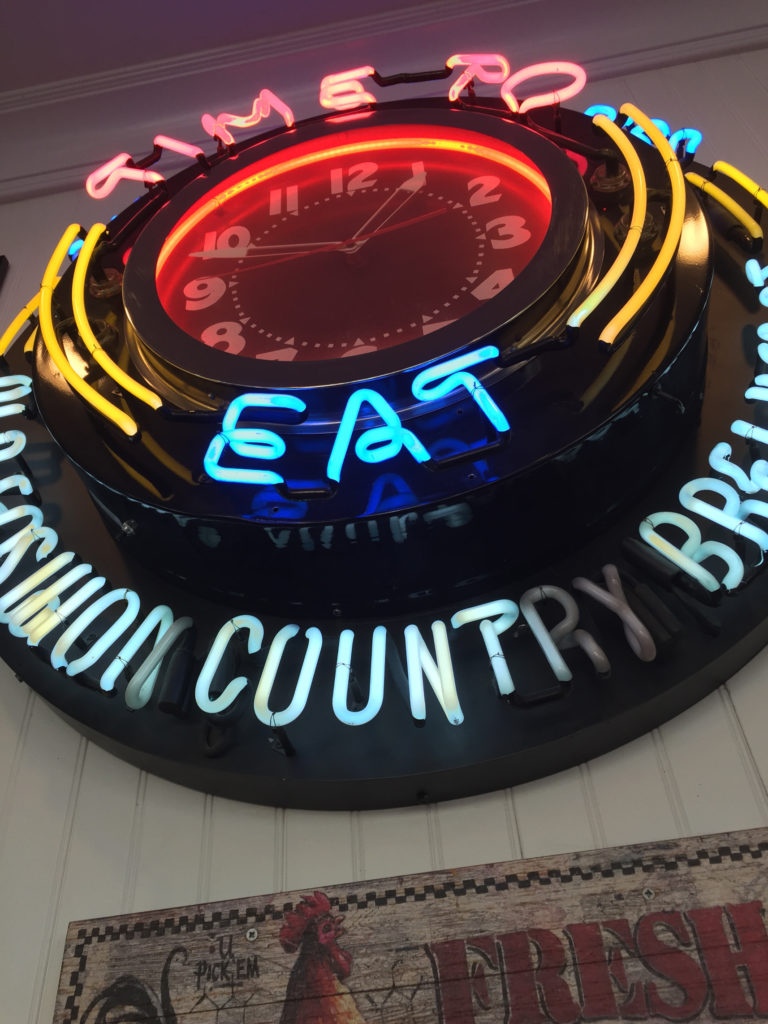 Casual, Restaurants, Food and Drink, Avalon, Catalina Island, California, Los Angeles