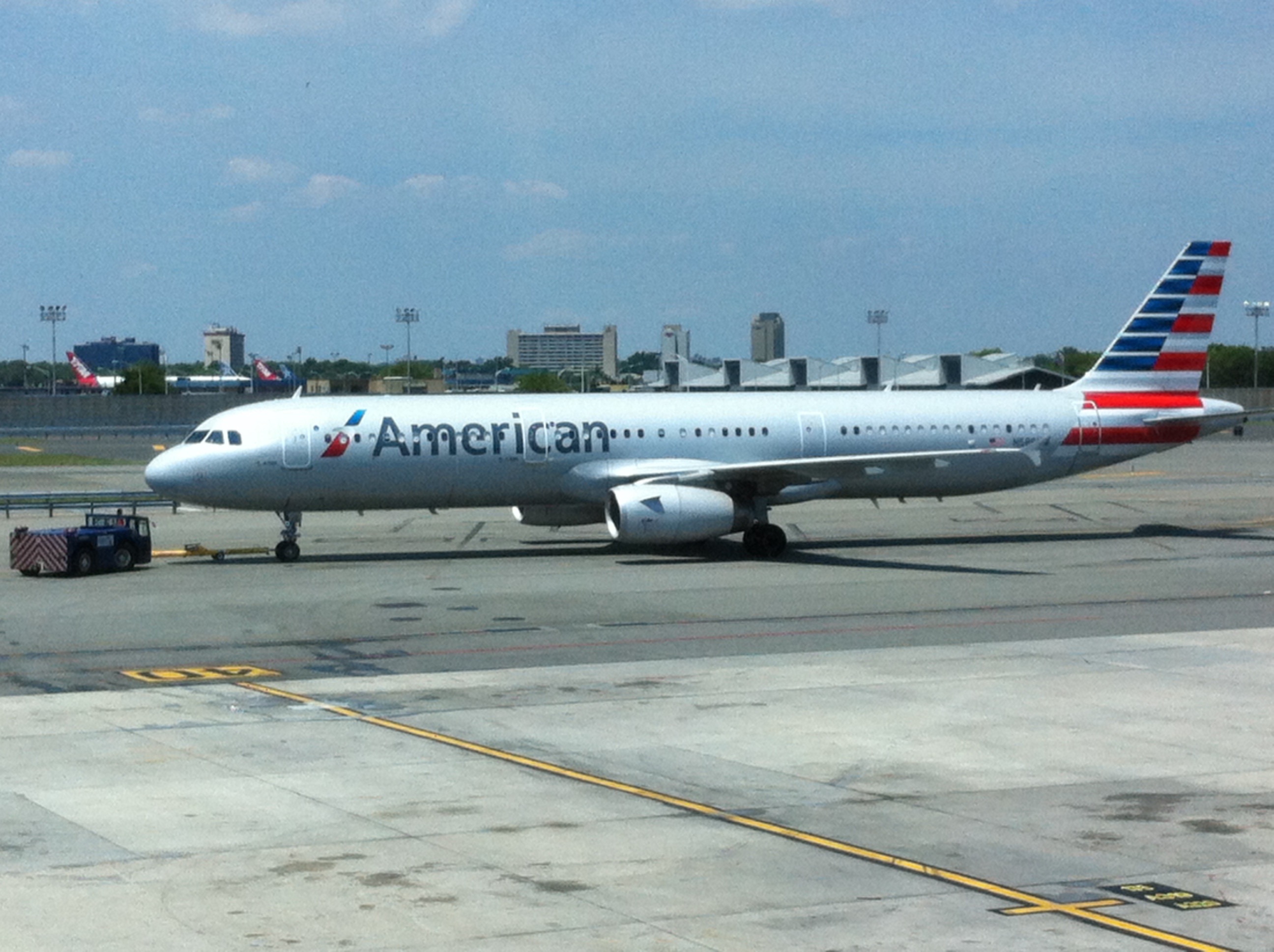 American Airlines plane