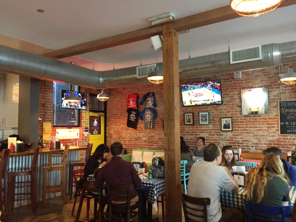 Gus's Hot Chicken, Spicy Chicken, Food and Drink, Los Angeles, California