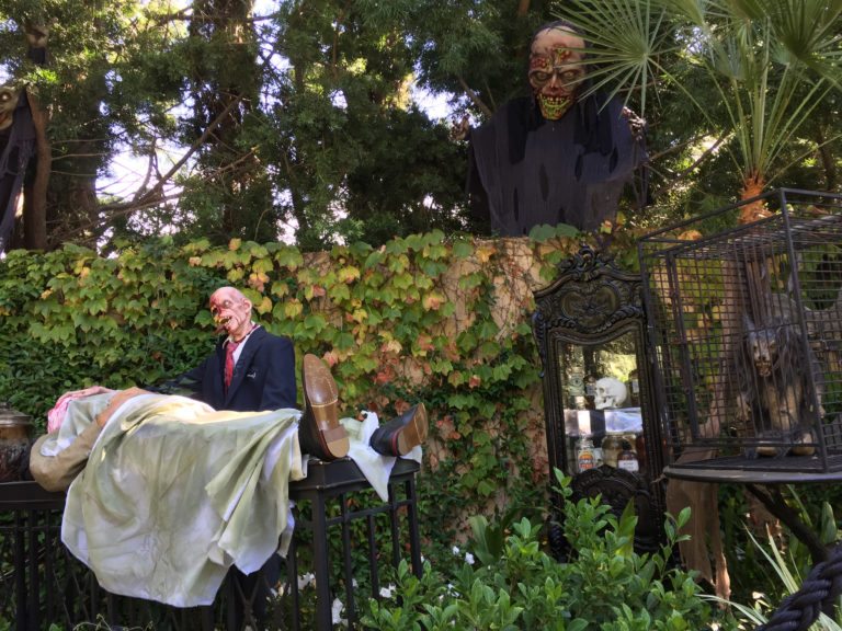 Where to Find the Best Halloween Decorations in LA [2019 Update