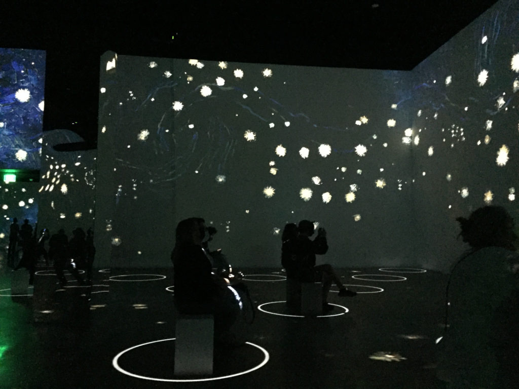 Immersive Van Gogh Los Angeles Dark Transition Immersive Art Exhibit Those Someday Goals